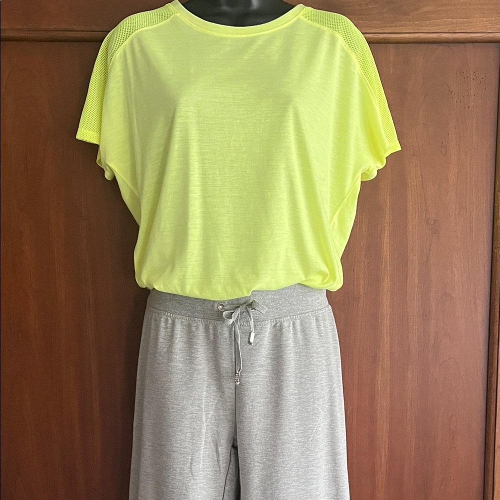 BCBG MAXAZRIA Heather Gray Jogger Pants Sz M NWT - Picture 8 of 17